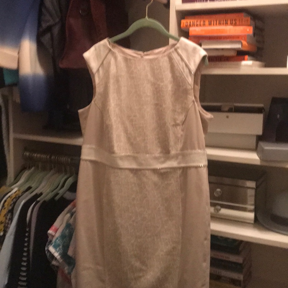 sleeveless summer dress